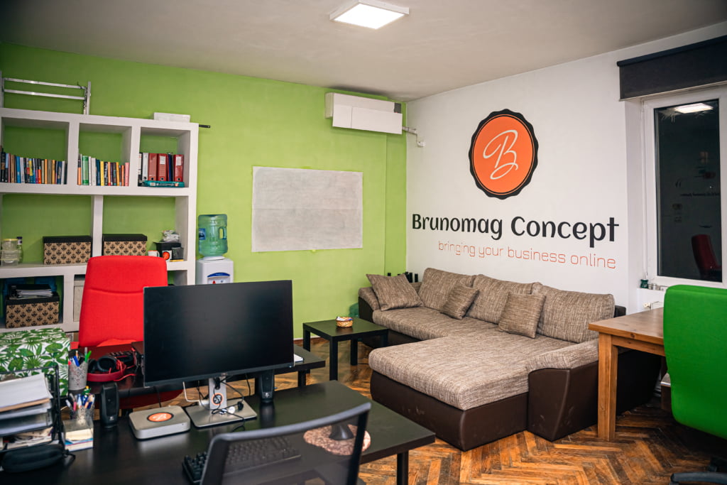 Cariere 4 brunomag concept birou1